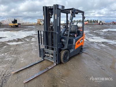 2021 Doosan GC25S-9 5000 lb Cushion Tire Gabelstapler