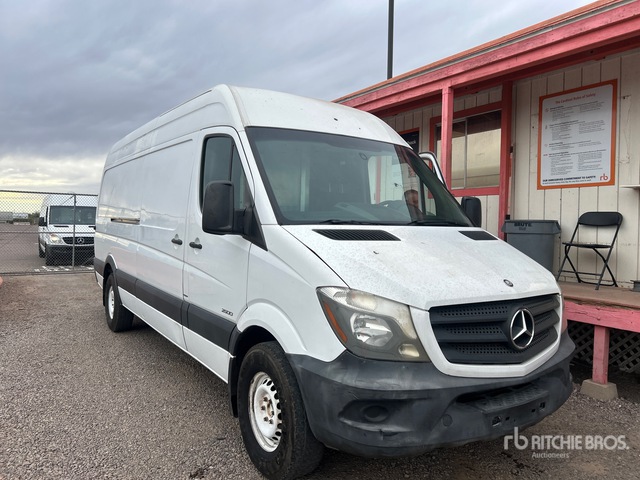 WD3PE8DE6E5895700 Mercedes-Benz Sprinter Photo 1