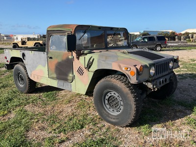 2007 AM General M1097R1 HMMWV 2 Door Soft Top w/Truck Body