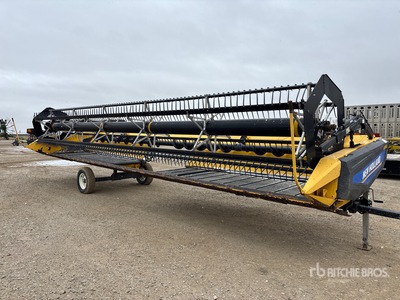 2014 New Holland DuraSwath 430HB 30 ft Draper الرأس الحادة لالة الحصاد