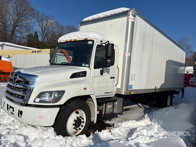 2020 Hino 268 4x2 Van Truck