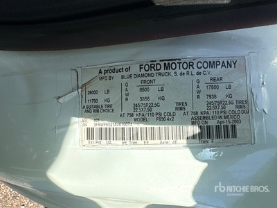 2004 Ford F-650 XL 4x2 Water Truck