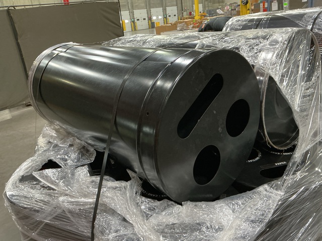 (21) Trash Cans (21) Trash Cans