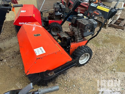 Ariens 926515 Zelfrijdende bezem (Inoperable)
