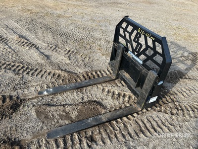 2022 Blue Diamond 48 in Skid Steer Forks