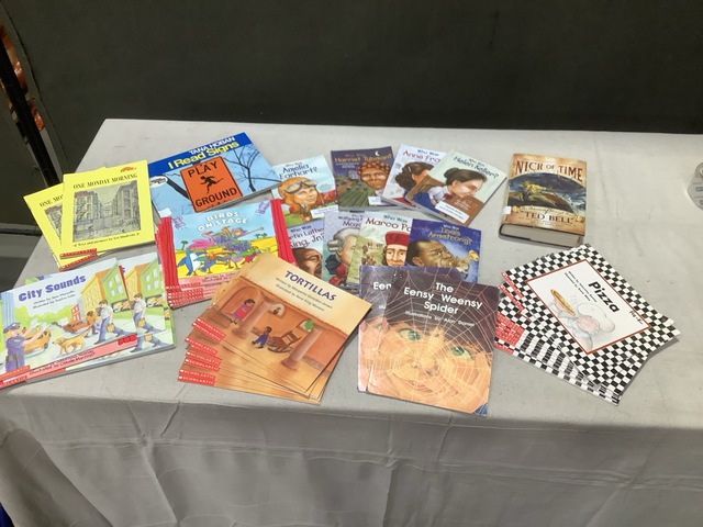 Lot of Assorted Books & Pamphlets