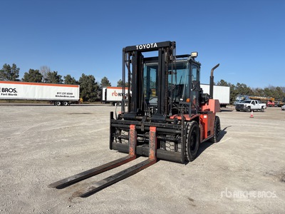 2019 Toyota 5FD115 24200 lb Pneumatic Tire Forklift