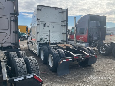 2018 Freightliner Cascadia 126 6x4 T/A Sleeper Truck Tractor (Inoperable)