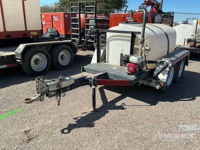 2011 Magnum T/A Water Tank Trailer