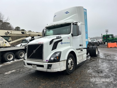 2017 Volvo VNL300 6x2 T/A Day Cab Truck Tractor