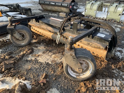 Quick Attach 84 in Rastrillo electrico para minicargadora - Fits Skid steer