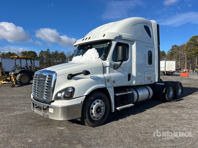 2018 Freightliner Cascadia 125 6x4 T/A Sleeper Truck Tractor