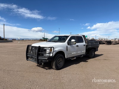 2019 Ford F-350 XL 4x4 Camion à Plateau