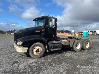 2000 International 9100 6x4 T/A Day Cab Truck Tractor