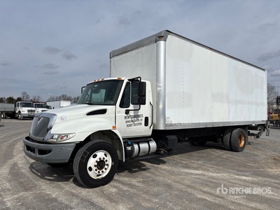 2016 International Durastar 4300 4x2 Camion fourgon
