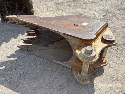 Cat 30 in V-Ditching Excavator Bucket - Fits Cat 320