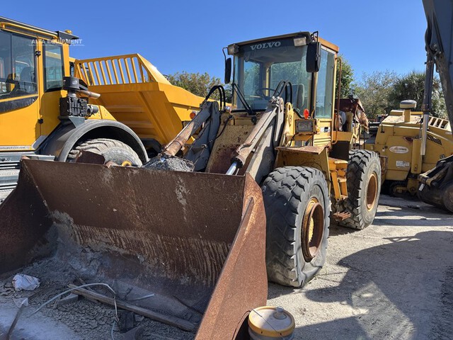 1994 Volvo BM L90B Wheel Loader (Inoperable)