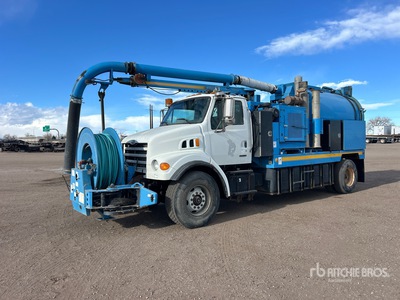 Vac-con V390S4AD on 2004 Sterling L7500 4x2 Vacuum Excavator Truck