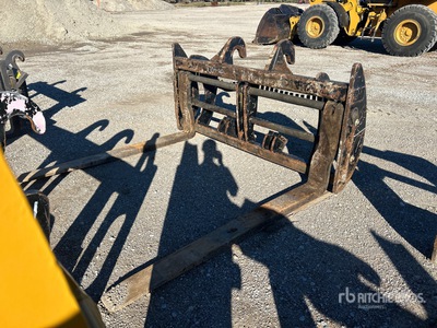 Cat 71 in Q/C Forche per pala gommata