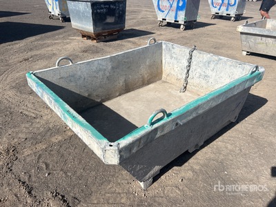 2020 East West Engineering Waste Container