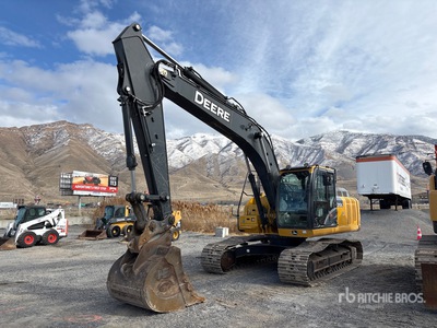 2018 John Deere 210G Tracked Excavator