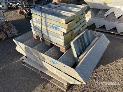 Quantity of Alloy Scaffolding Platforms & Stairs