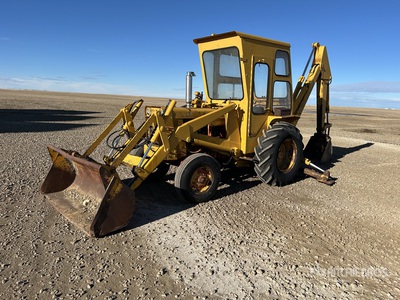 J.I. Case 580CK 4x2 Backhoe Loader