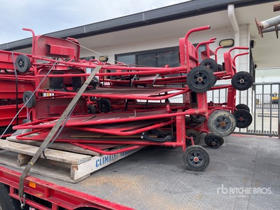 Qty of trolleys Divers - Magasin, entrepôt, consommateur