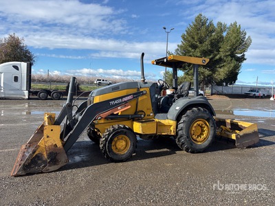 2015 John Deere 210LE 4x4 Chargeuse paysagisme