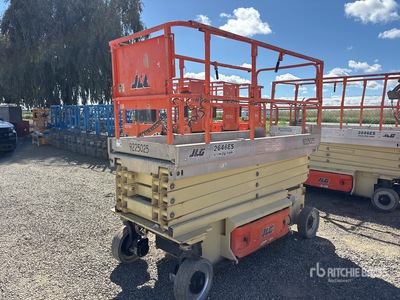2014 JLG 2646ES Electric Scissor Lift