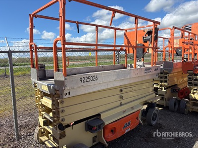 2014 JLG 2646ES Electric Scissor Lift
