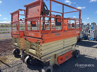 2015 JLG 3246ES Electric Scissor Lift