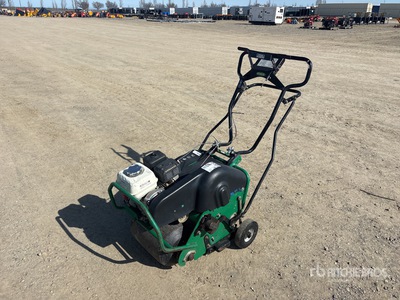 2018 Ryan Lawnaire IV Aérateur