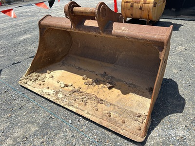 1750 mm Q/C Cleanup Excavator Bucket