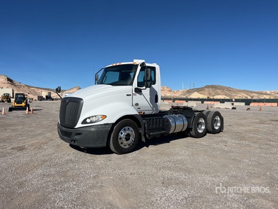 2020 International RH613 6x4 Cabina per trattore stradale