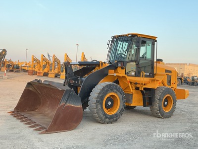 2023 JCB 440-4LC Wheel Loader