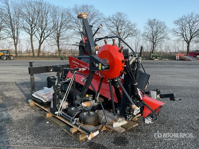 2023 Kubota RA 2070 Vario Rotor Hay Rake (Unused)