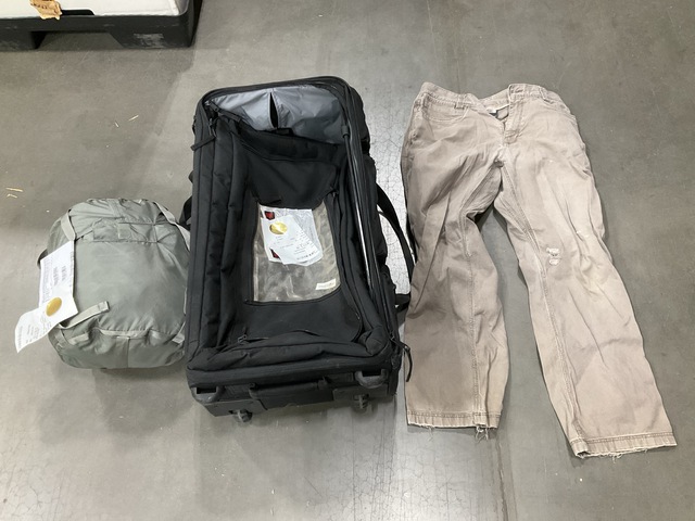 (6) Pairs of Men&rsquo;s Pants, (4) Luggage Bags & Assorted Items