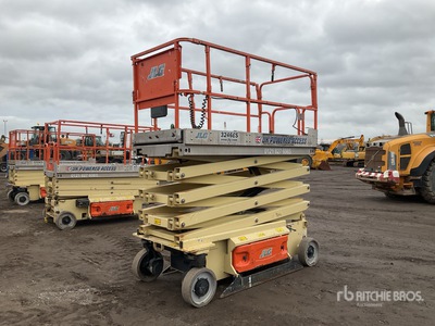 2014 JLG 3246ES Electric Scissor Lift
