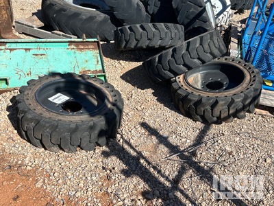 Quantity of (4) Bobcat Size 31/10-20 31x10-20 Tires
