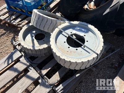 Quantity of (4) Total Source Size 22/7 17 3/4 22x7x7 3/4 Tires (Unused)