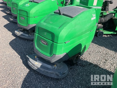 2019 Tennant T600E Walk-Behind Limpiadora de Pisos / Floor Scrubber