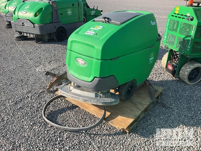2018 Tennant T600E Walk-Behind Limpiadora de Pisos / Floor Scrubber