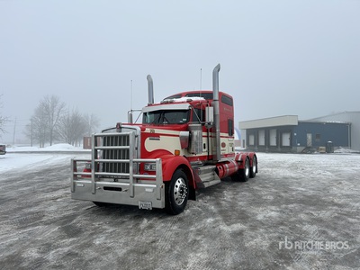 2021 Kenworth W900L 6x4 T/A Sleeper Truck Tractor