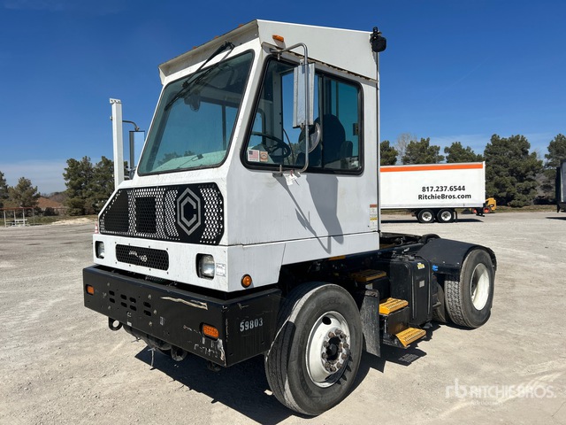 2020 Capacity Sabre 5 4x2 Spotter Truck