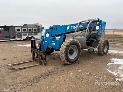Terex TH844C Telehandler