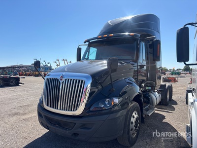 2017 International ProStar 6x4 T/A Slaapcabine Trekker (Inoperable)