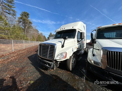 2017 Freightliner Cascadia 125 6x4 T/A Sleeper Truck Tractor