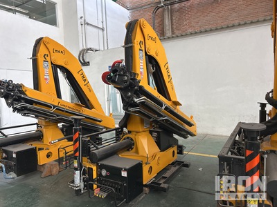 2023 TKA TKA17700 Hydraulic 15900 lb Grua Articulada para Montar sobre Camion (Sin Usar) / Knucle Boom - Fits Truck (Unused)