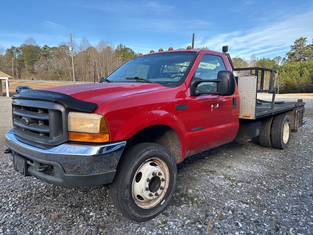 1999 Ford F-450 XL 4x2 Flatbed Truck with Crane